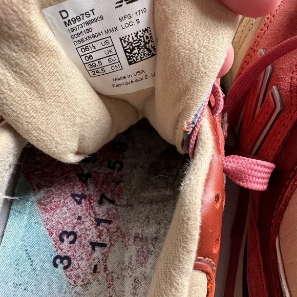 NWT New Balance 997 Sneakers - Picture 9 of 13